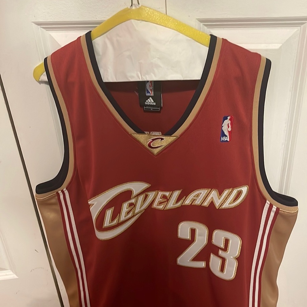 Adidas  LeBron James jersey